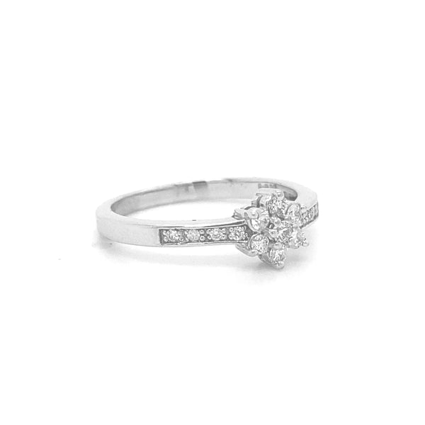 Six Petal Diamond Flower Ring White Gold R060N